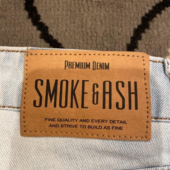 Jean shorts - Picture 4 of 5